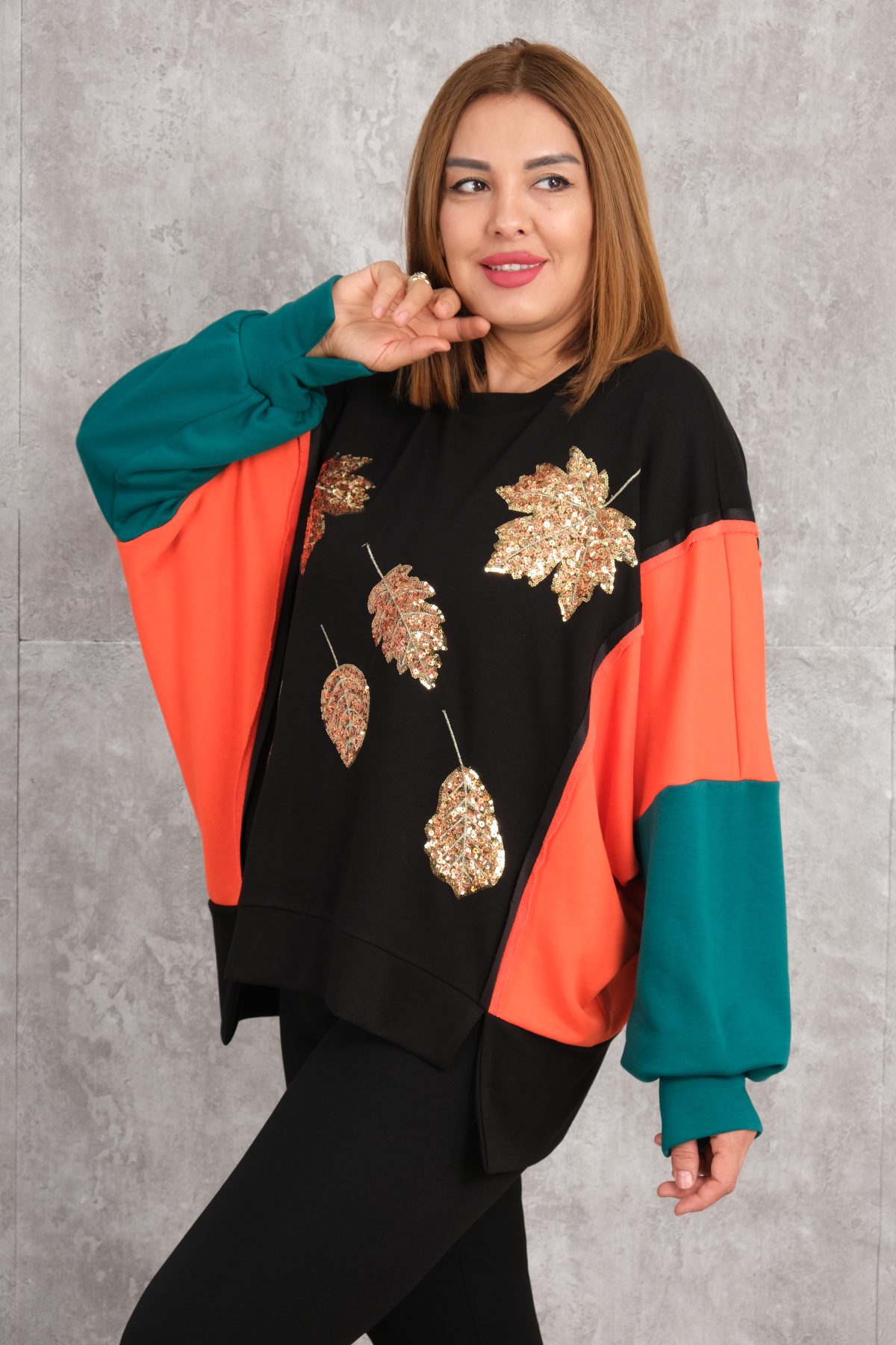 Plus Size Sports Blouse-Black